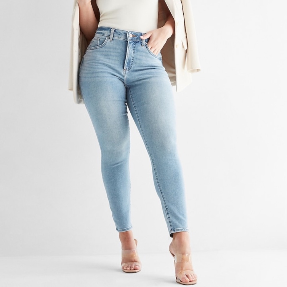 EXPRESS Curvy High Waisted Skinny Jeans